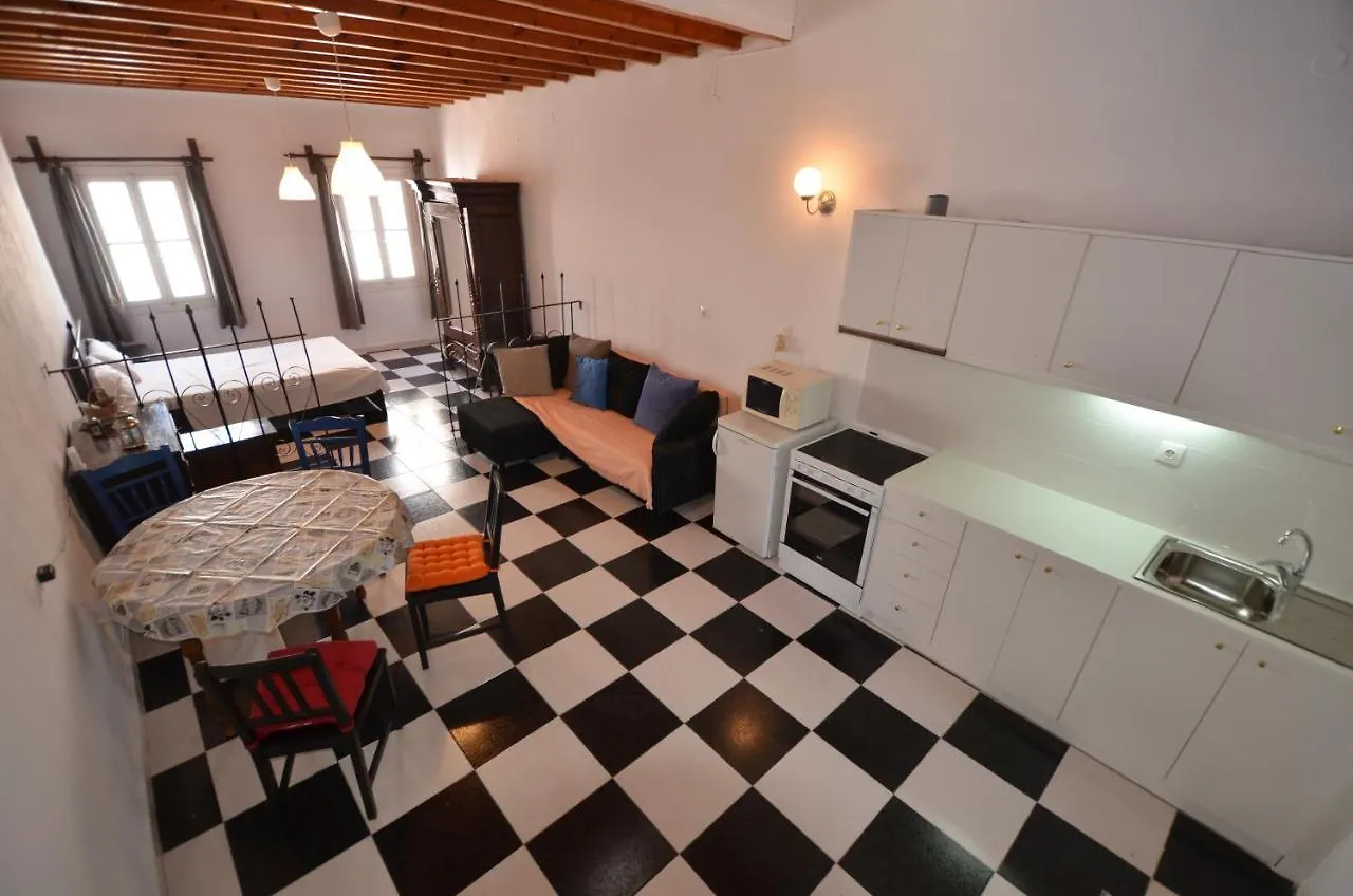 Belou Apartment Mykonos Town Yunanistan